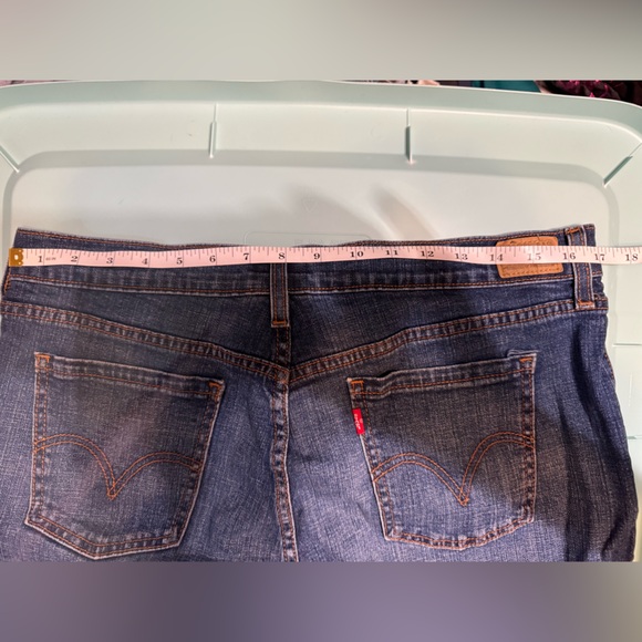 Levi’s 515 Short Shorts, size 12 - Picture 7 of 8